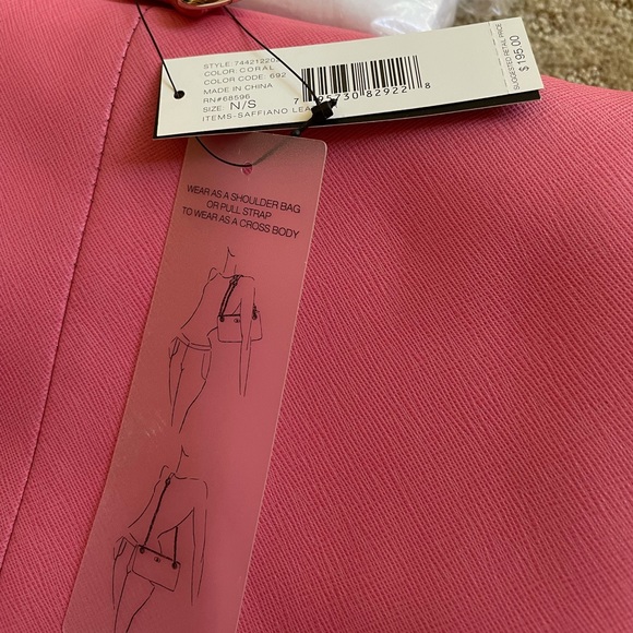 Two-way pink leather shoulder bag by DKNY - Picture 4 of 6